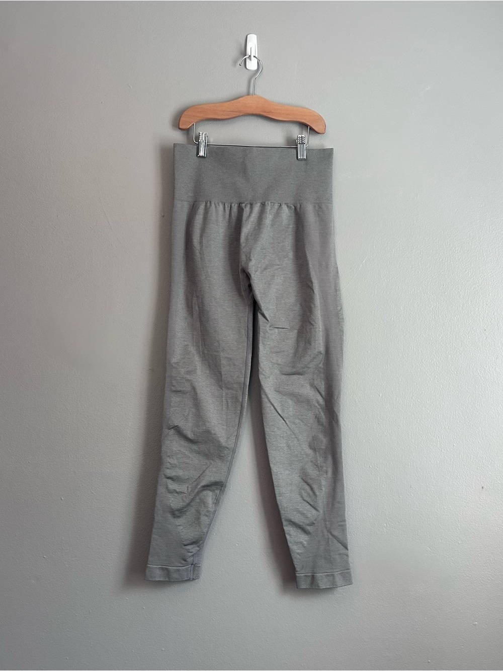NVGTN Grey High-Waist Active Leggings